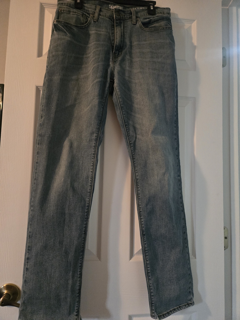 Denizen from Levi's Men's Light Blue Straight-Leg Jeans 34x34